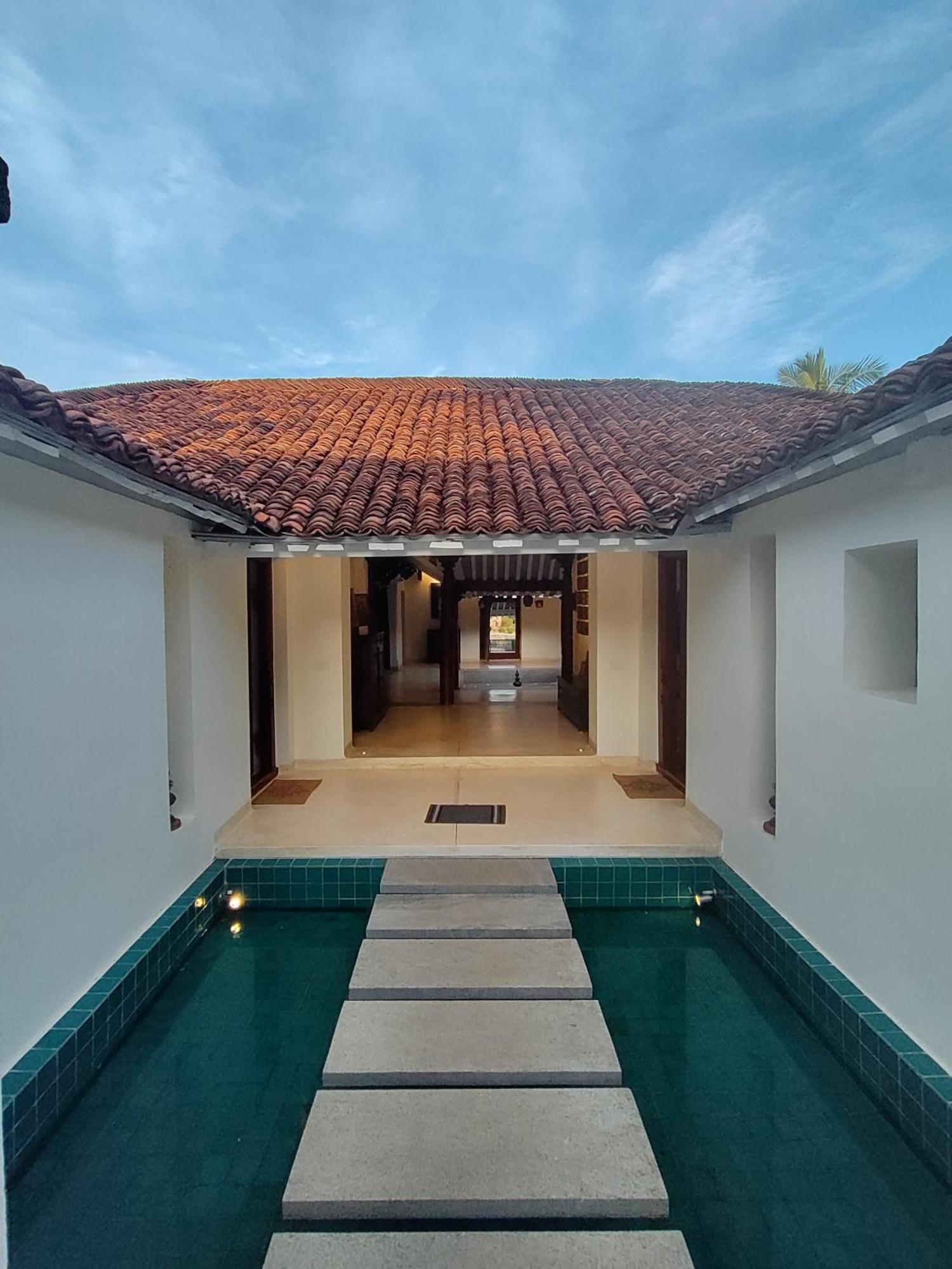 Mangala Heritage By Luxunlock Private Villas Tirukkannapuram Екстериор снимка